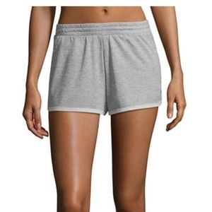 Xersion Mesh running shorts
